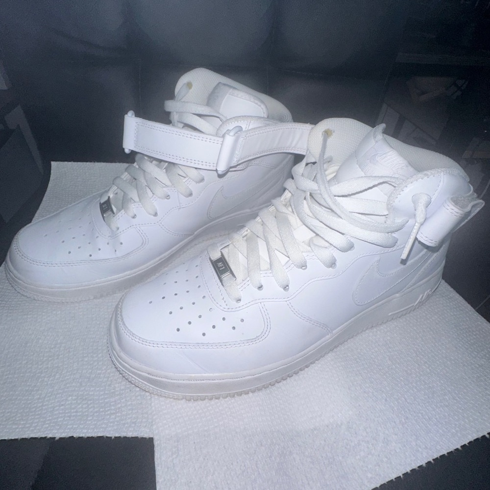 Nike Air Force 1 Mid